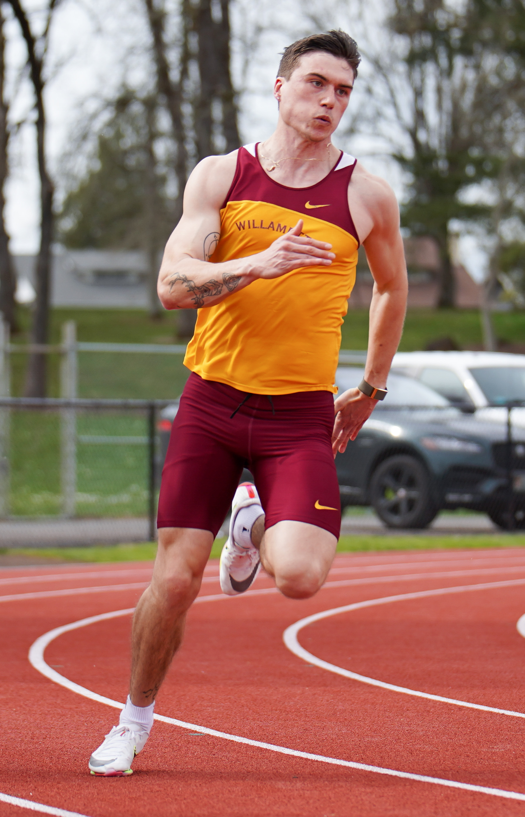 Track photo